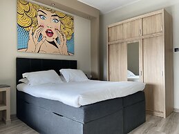 Connect Studios & Apartments