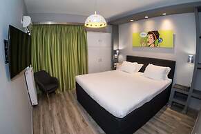 Connect Studios & Apartments