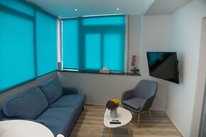 Connect Studios & Apartments