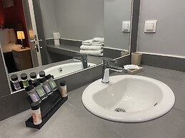 Connect Studios & Apartments