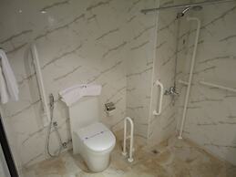 Al Andalus Plaza Hotel