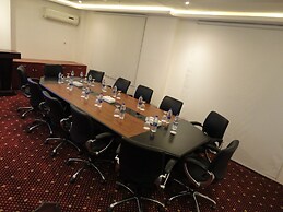 Al Andalus Plaza Hotel