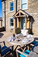 Middle Studfold Farm B&B