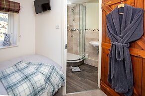 Middle Studfold Farm B&B