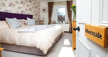 Middle Studfold Farm B&B