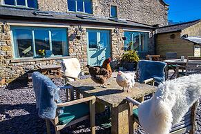 Middle Studfold Farm B&B