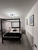 Lazy Waves Boutique B&B