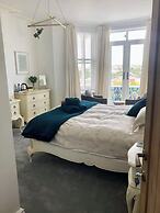 Lazy Waves Boutique B&B