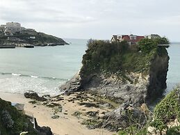 Lazy Waves Boutique B&B