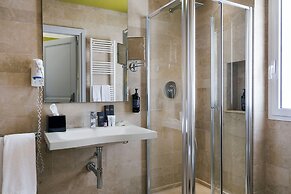 Netum Hotel