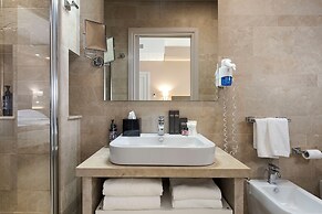 Netum Hotel