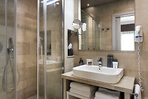 Netum Hotel