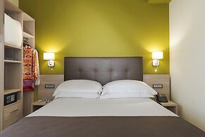 Netum Hotel