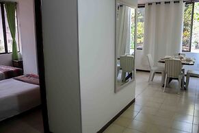 Apartamento con piscina by Vivetu