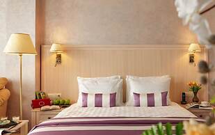 KapitoLinn Hotel