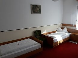 Hotel Garni Lux