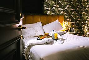 Lock & Key Hotel