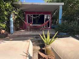 Tropical Breeze Apartments