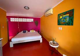 Tropical Breeze Apartments