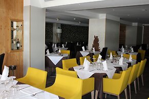 National Park Hotel & Spa