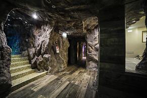 National Park Hotel & Spa