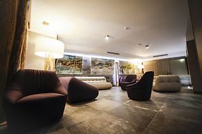 National Park Hotel & Spa