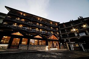 National Park Hotel & Spa