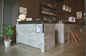 Whereder Poshtel - Hostel