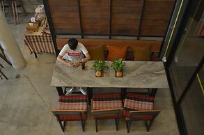 Whereder Poshtel - Hostel