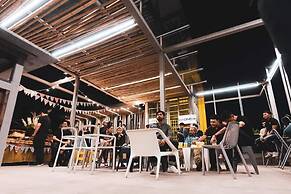 Whereder Poshtel - Hostel