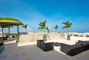 Latitude 20 101 by PRP