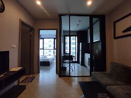 Many Holiday The Base Condo