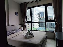 Many Holiday The Base Condo