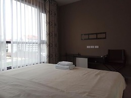 Many Holiday The Base Condo