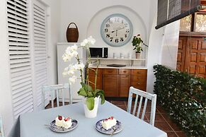 City House Apartments