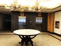 Cedar Peak Condo near Session Road