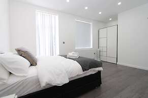 BlueGreen Suites