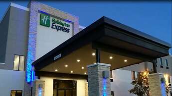 Holiday Inn Express & Suites Oklahoma City Airport, an IHG Hotel