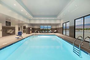 Hampton Inn & Suites Reno/Sparks