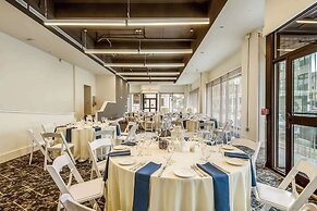 New Bedford Harbor Hotel