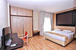 Mutiara Suites