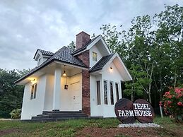 Tehel Farmhouse