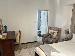 Map's View Guesthouse