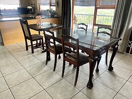 Map's View Guesthouse