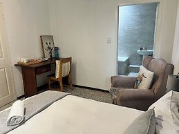 Map's View Guesthouse