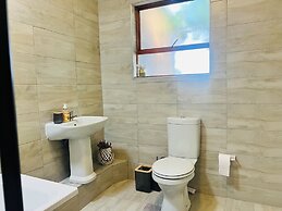 Map's View Guesthouse