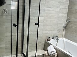 Map's View Guesthouse