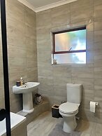 Map's View Guesthouse