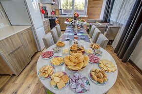 Hillside Four Seasons Karakol