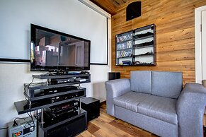 Hillside Four Seasons Karakol